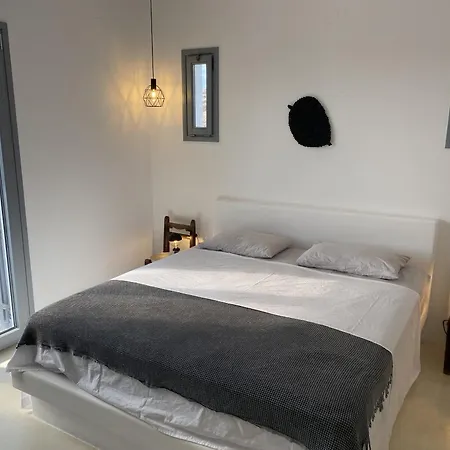 The Hedonist Square Cycladic House With Sea View Parikia (Paros)